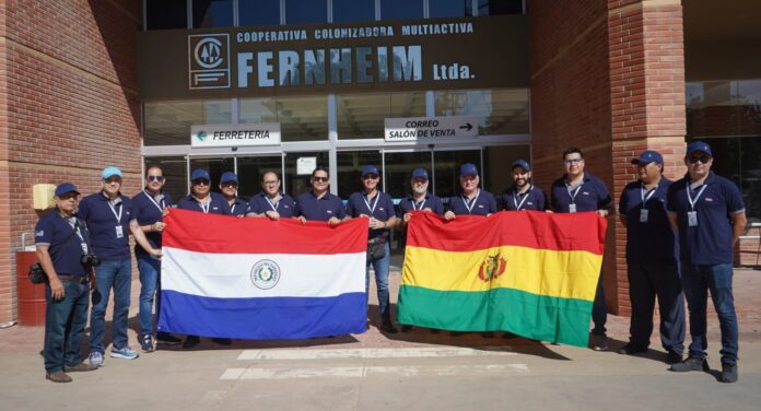 Empresarios bolivianos de diferentes rubros que visitaron recientemente nuestro país a fin de sondear posibilidades de negocios y estrechar los vínculos con nuestro país.